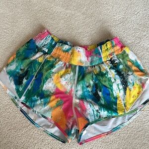 lululemon athletica Multicolor Athletic Shorts 2.5”